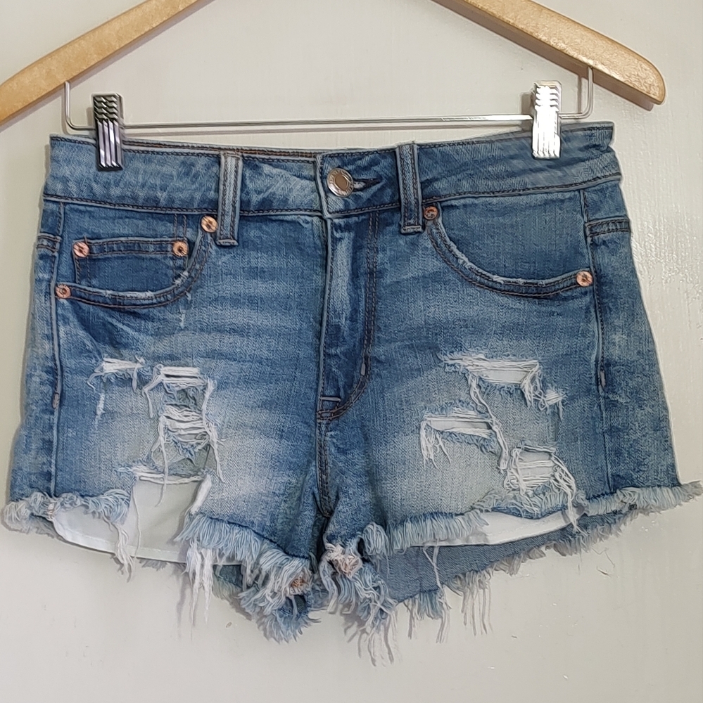 AEO High Rise Festival Denim Distressed Women Cut Off Shorts - Picture 1 of 4